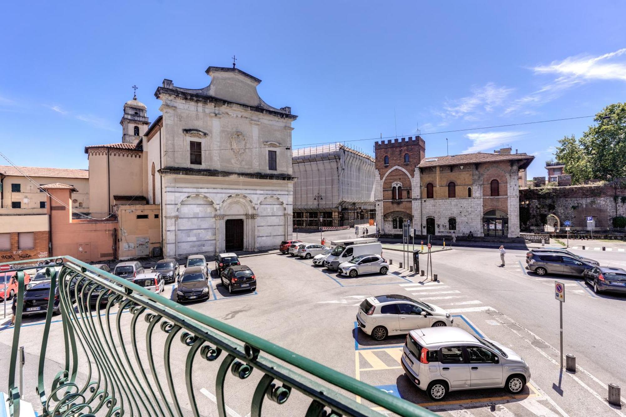 Aweshomeitaly Luxury Apartments ピサ エクステリア 写真